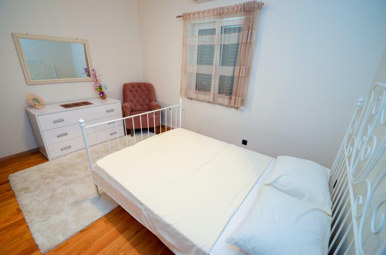 Apartment Radulovic Котор Экстерьер фото