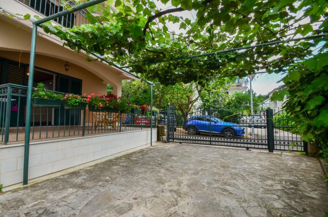 Apartment Radulovic Котор Экстерьер фото